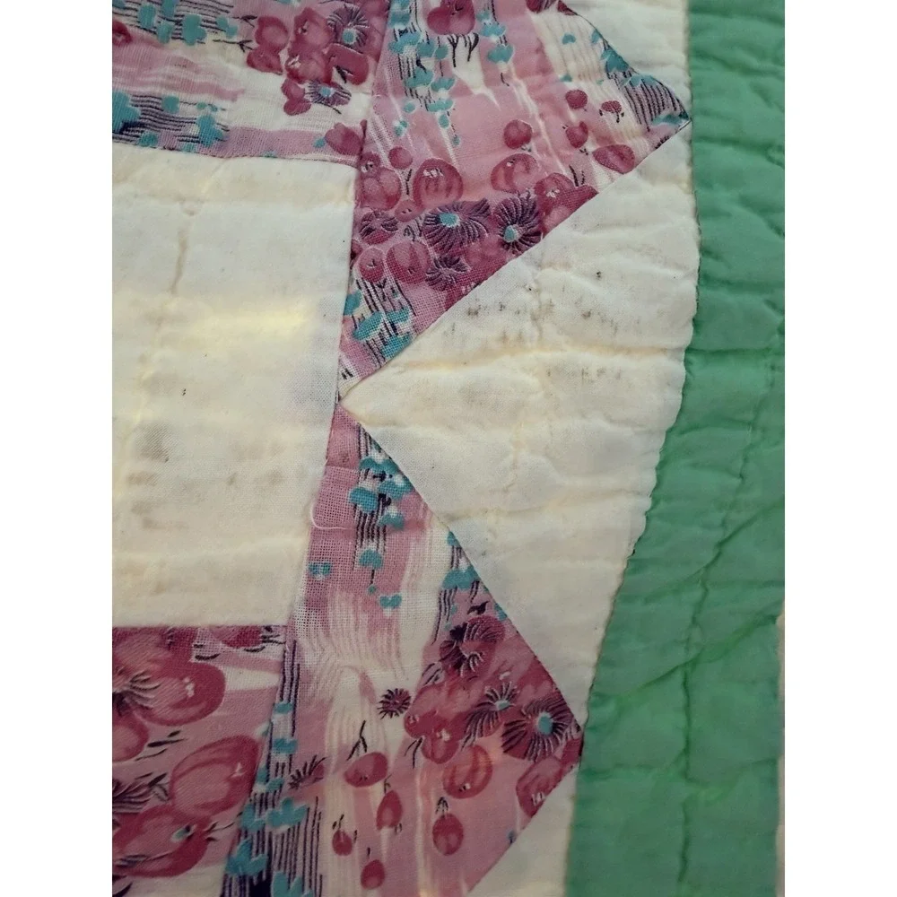 Vintage Hand Quilted Double Arrow Pattern Quilt 78x86 Feedsack c.1940s
